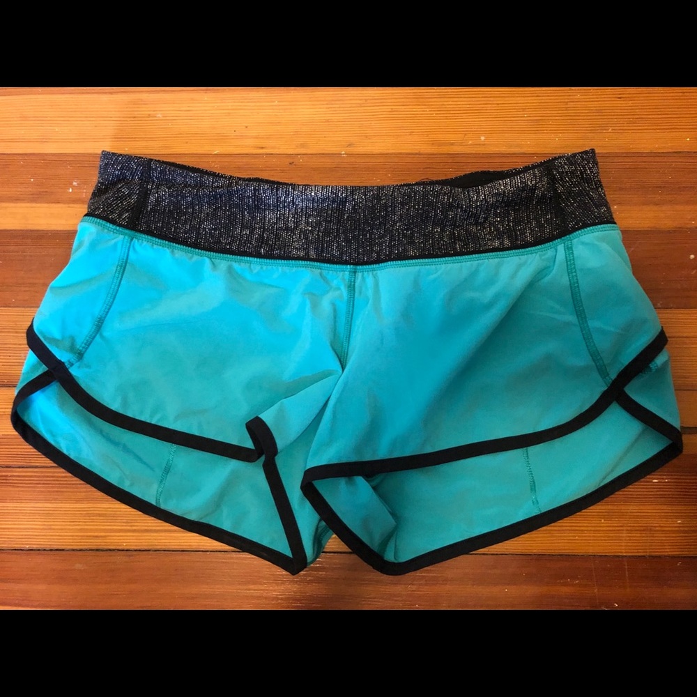 Active short LULULEMON